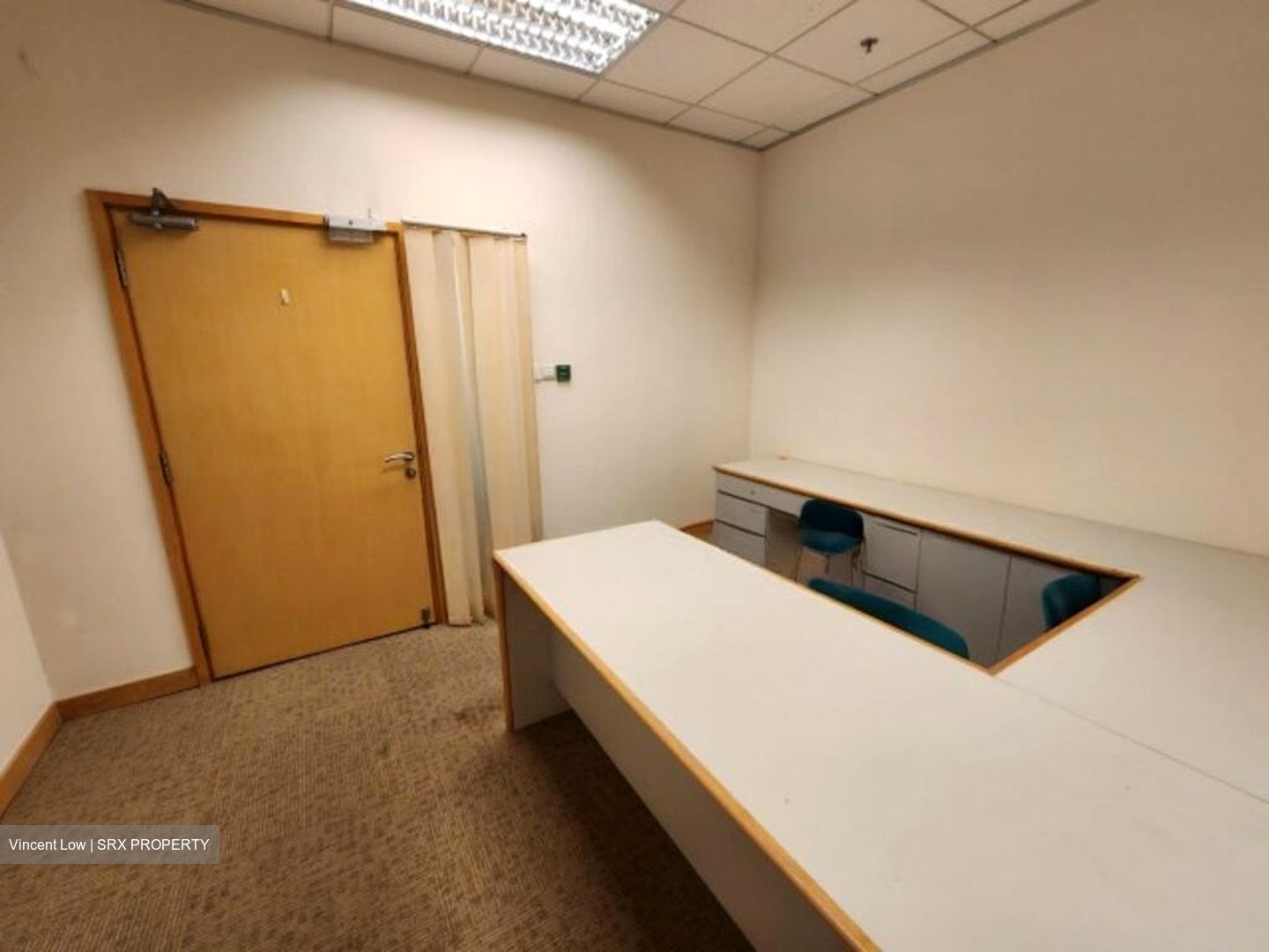 Lorong 8 Toa Payoh (D12), Office #496695771